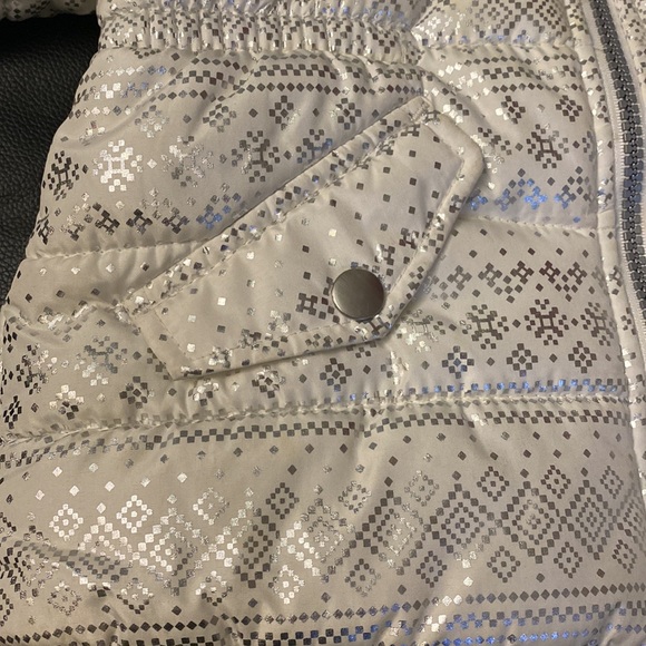 Carter’s Winter Coat - Picture 4 of 6